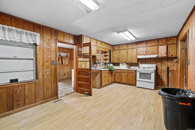 359 Swinging Bridge Rd, Beebe, AR 72012