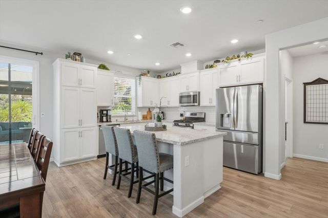 613 Brooklyn Ct, Lincoln, CA 95648