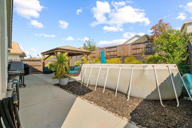 613 Brooklyn Ct, Lincoln, CA 95648