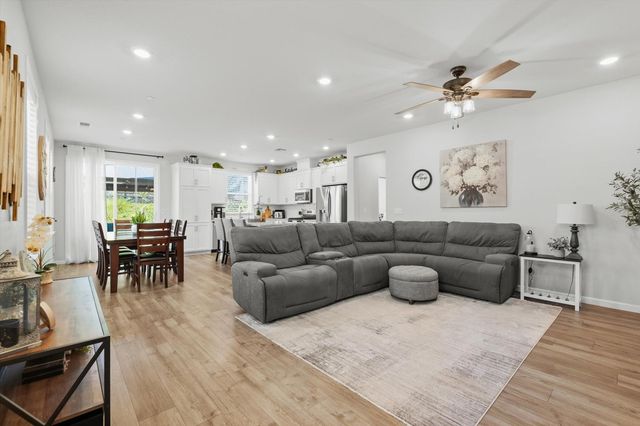 613 Brooklyn Ct, Lincoln, CA 95648