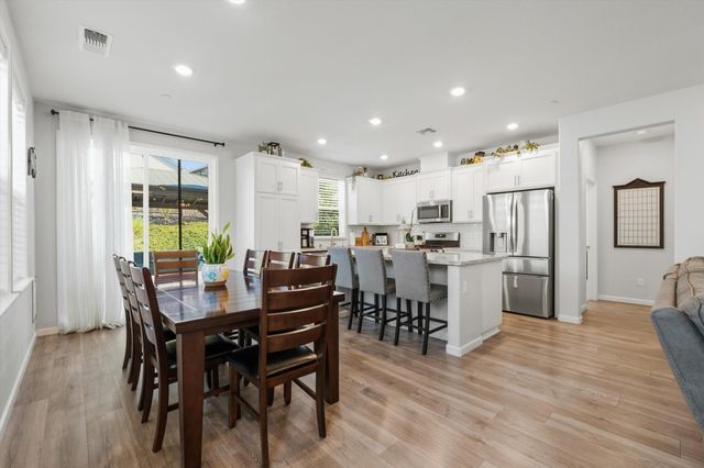 613 Brooklyn Ct, Lincoln, CA 95648