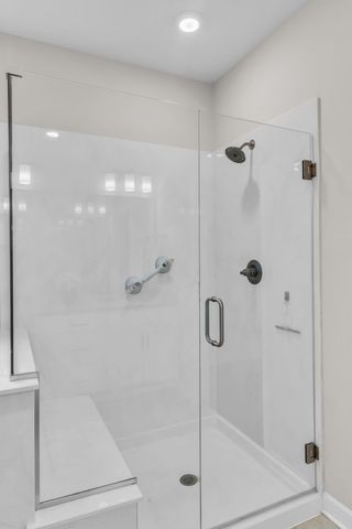 6412 Armstrong Dr, Hermitage, TN 37076