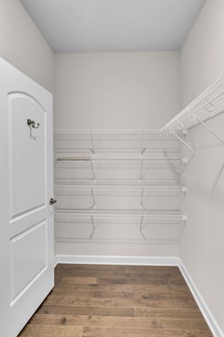 6412 Armstrong Dr, Hermitage, TN 37076