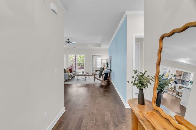 6412 Armstrong Dr, Hermitage, TN 37076