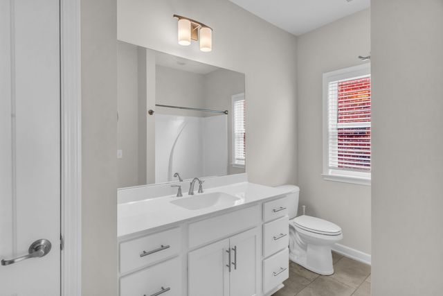 6412 Armstrong Dr, Hermitage, TN 37076