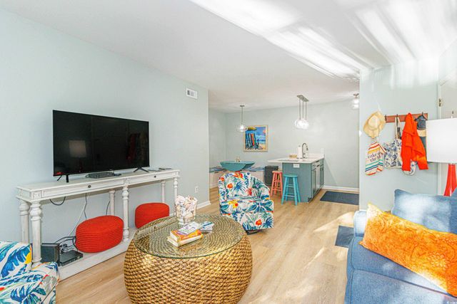 77 Salt Marsh Cir Unit 18E, Pawleys Island, SC 29585