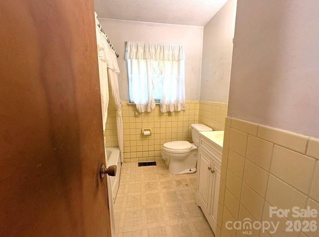 723 Kings Mountain Street, Clover, SC 29710