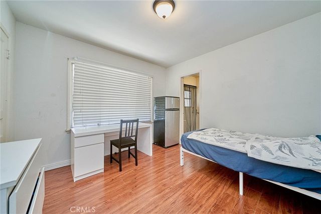 8357 Aura, Northridge, CA 91324
