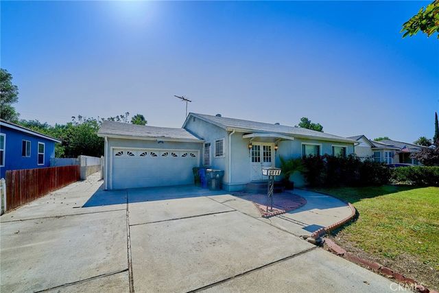 8357 Aura, Northridge, CA 91324