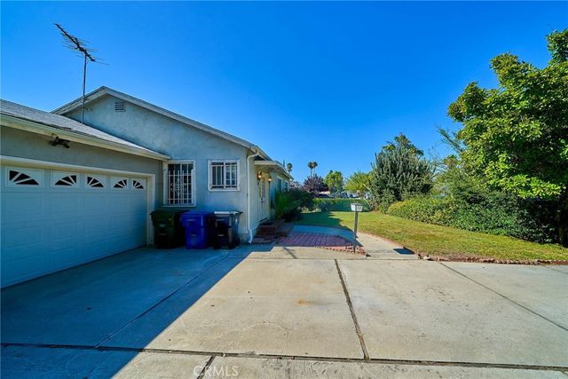 8357 Aura, Northridge, CA 91324