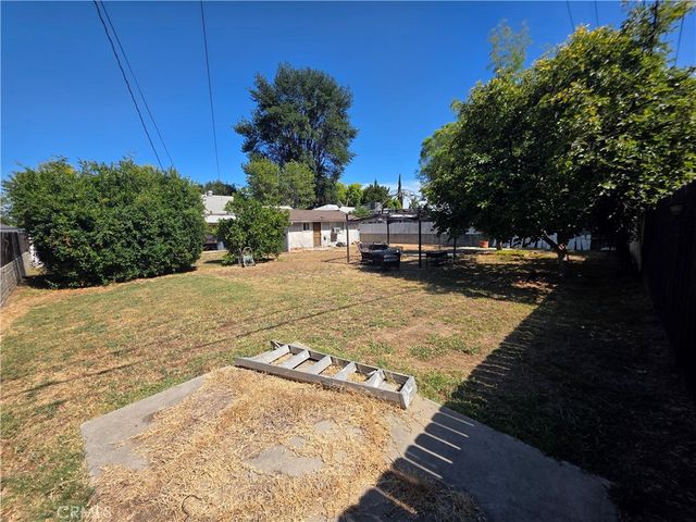 8357 Aura, Northridge, CA 91324