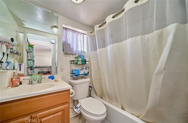 8357 Aura, Northridge, CA 91324
