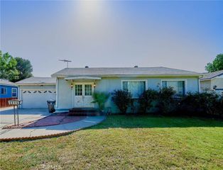 8357 Aura, Northridge, CA 91324