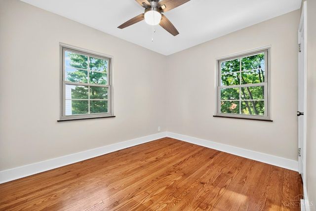 3032 S Hegry Circle, Cincinnati, OH 45238