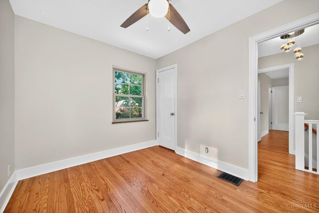 3032 S Hegry Circle, Cincinnati, OH 45238