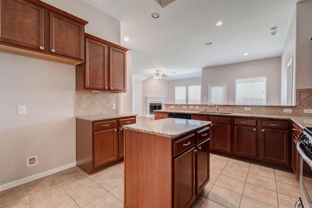 434 Carson Ridge Drive, Spring, TX 77386