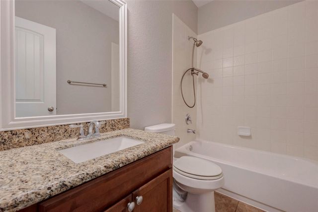 434 Carson Ridge Drive, Spring, TX 77386