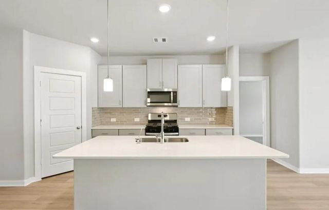 12039 Marlin Strait Drive, Baytown, TX 77523