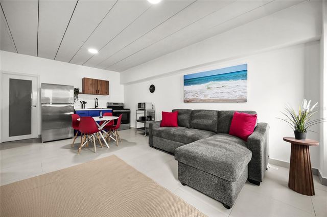 609 CONDADO 502, San Juan, PR 00907