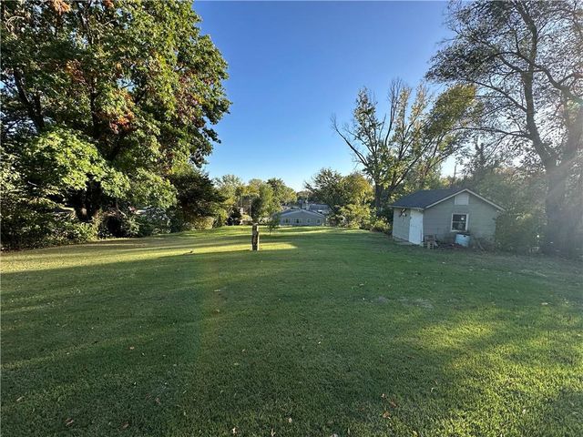 5300 Georgia Avenue, Kansas City, KS 66104