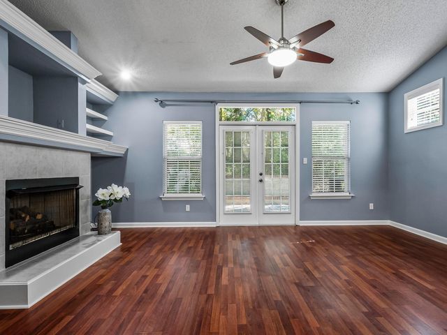 5015 Mint Hill Court, Tallahassee, FL 32309