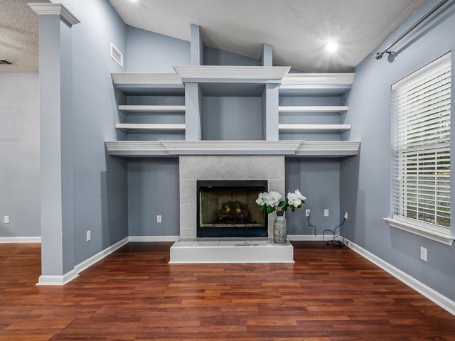 5015 Mint Hill Court, Tallahassee, FL 32309