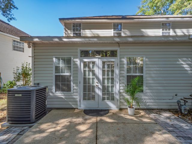 5015 Mint Hill Court, Tallahassee, FL 32309