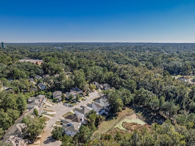 5015 Mint Hill Court, Tallahassee, FL 32309