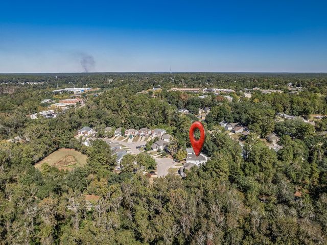 5015 Mint Hill Court, Tallahassee, FL 32309