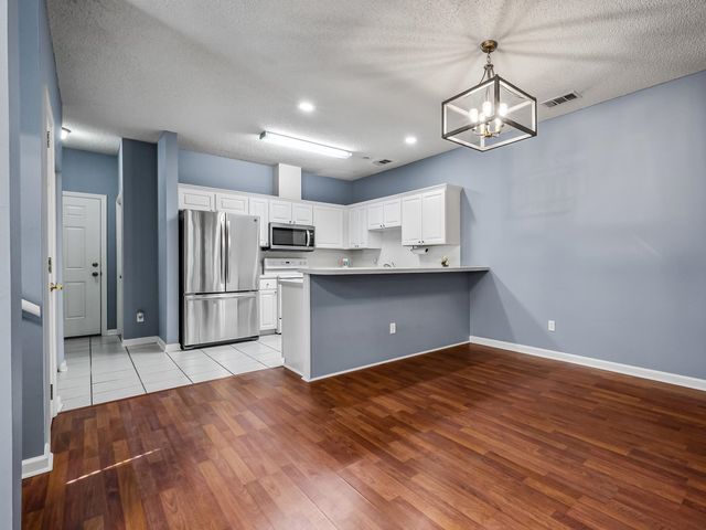 5015 Mint Hill Court, Tallahassee, FL 32309