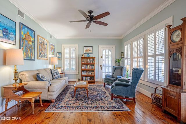 804 Balboa Avenue, Panama City, FL 32401