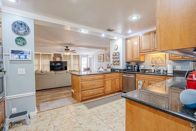 804 Balboa Avenue, Panama City, FL 32401