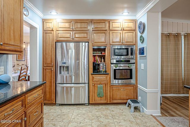 804 Balboa Avenue, Panama City, FL 32401