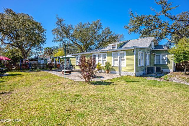 804 Balboa Avenue, Panama City, FL 32401