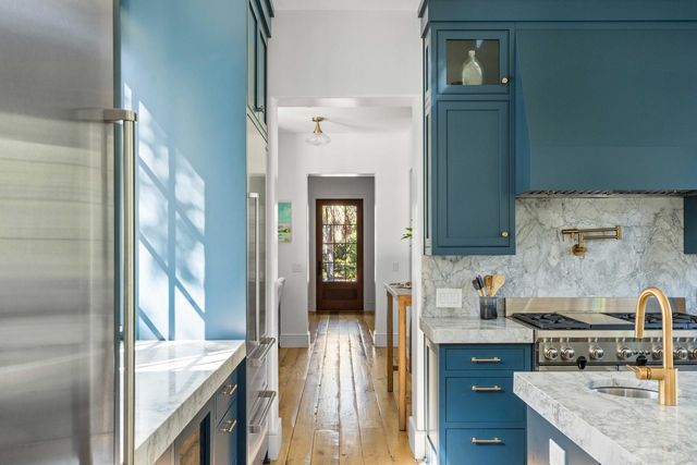 2808 Brooks Street, Sullivans Island, SC 29482