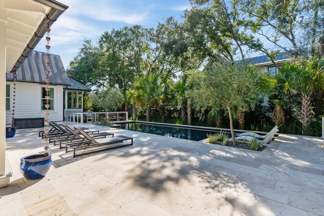 2808 Brooks Street, Sullivans Island, SC 29482