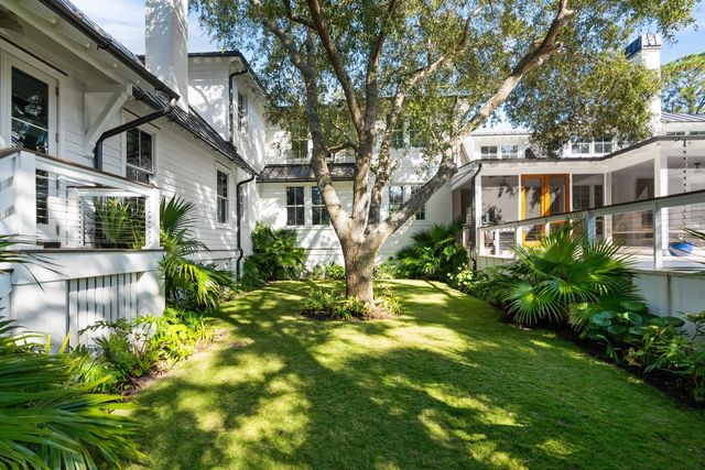 2808 Brooks Street, Sullivans Island, SC 29482