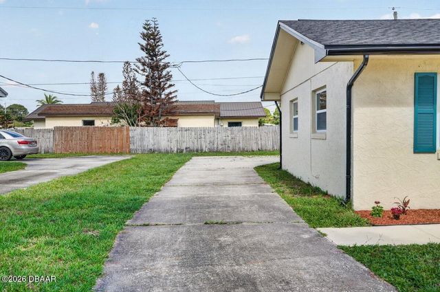5156 Taylor Avenue, Port Orange, FL 32127