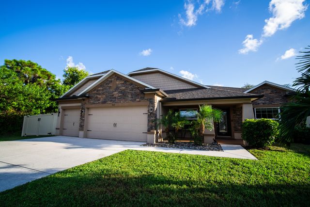 1662 SE North Blackwell Drive, Port St. Lucie, Port St Lucie, FL 34952