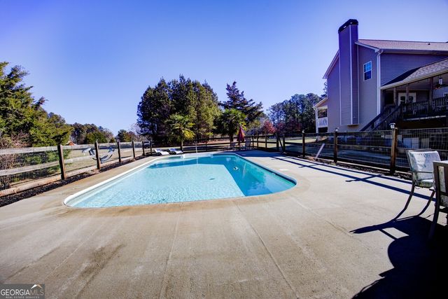 5649 Hightower Trail SE, Social Circle, GA 30025