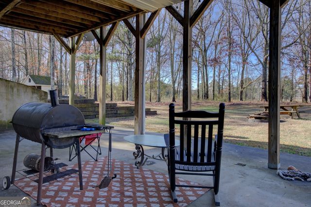 5649 Hightower Trail SE, Social Circle, GA 30025