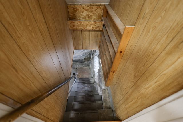 98 Safford St, Quincy, MA 02171