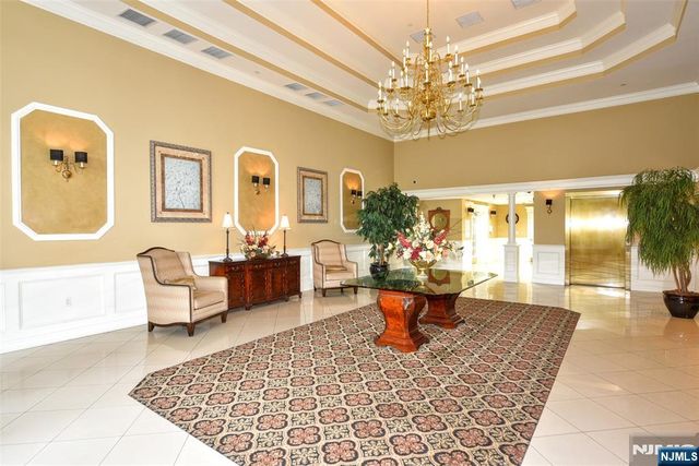 175 Rochelle Avenue 309, Rochelle Park, NJ 07662