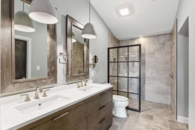 1172 Spencer Drive, Greenwood, IN 46143