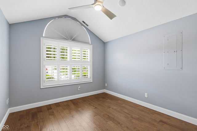 1172 Spencer Drive, Greenwood, IN 46143