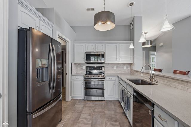 1172 Spencer Drive, Greenwood, IN 46143
