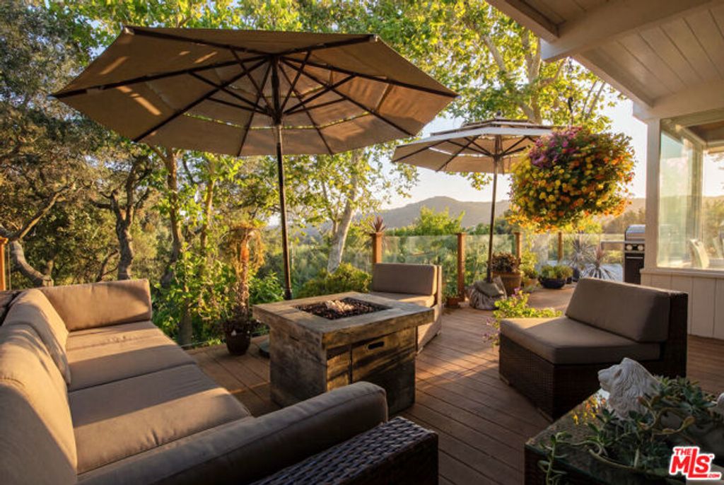 679 Wonder View Drive, Calabasas, CA 91302