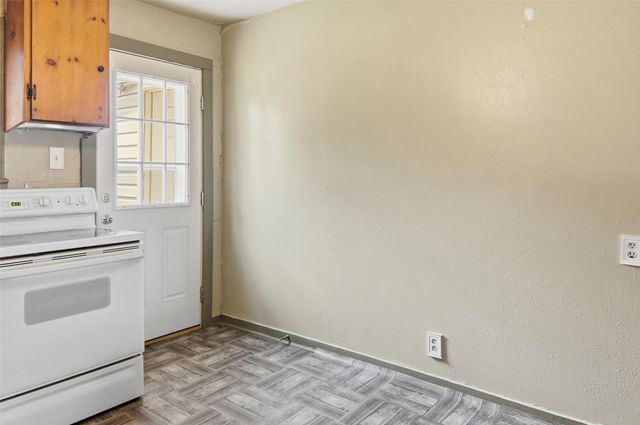 1203 Hanover Street, Weatherford, TX 76086