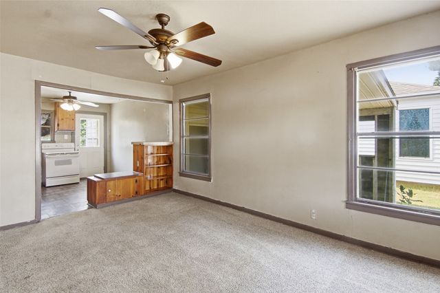 1203 Hanover Street, Weatherford, TX 76086