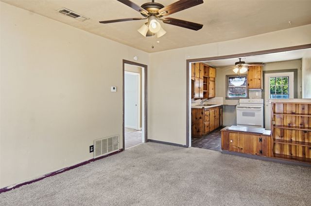 1203 Hanover Street, Weatherford, TX 76086